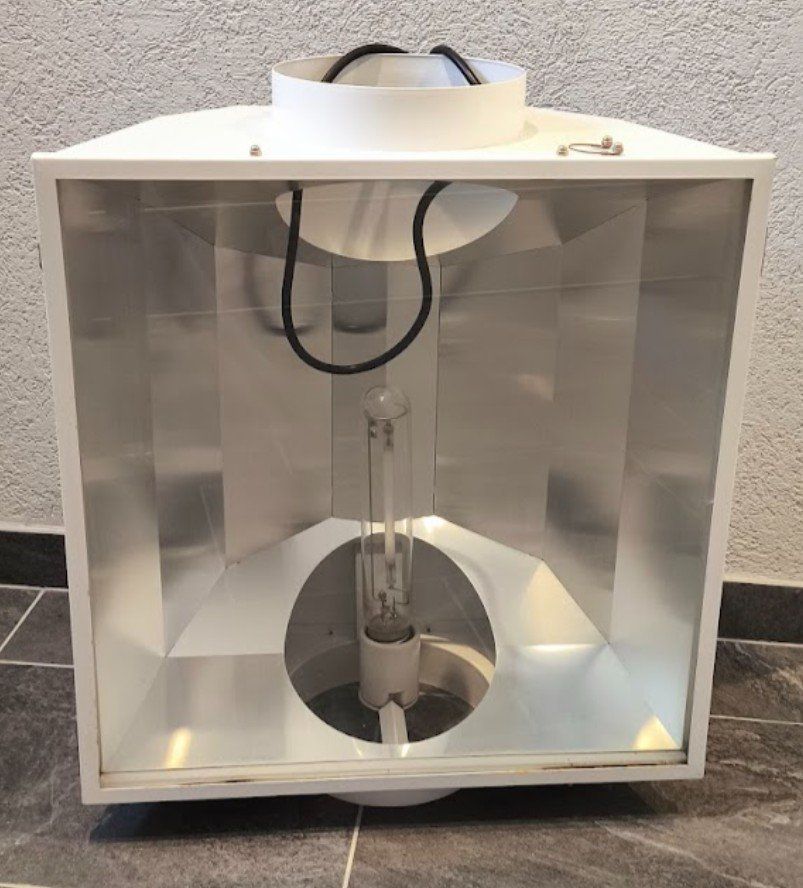 Ventilatoren: Hydro Farm RADIANT 200mm Ventilated Reflektor – Gebraucht aus Welschenrohr von Andi82 1