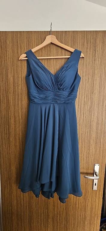 Vestiti: Kleid Gr 36 – Usato da Trimmis venduto da _Jane_