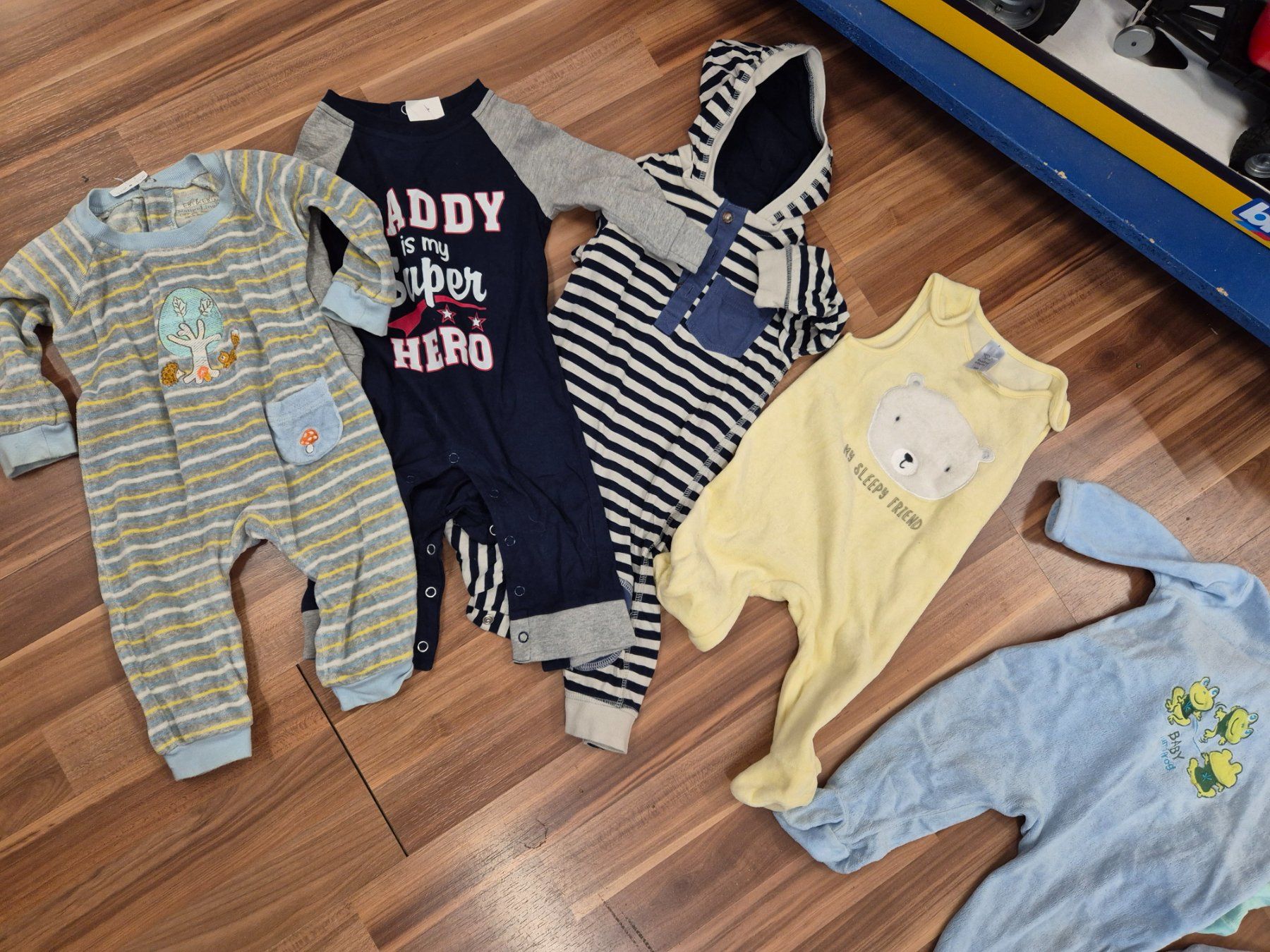 Kleiderpakete & -sets: 1 Strampler Pijama set gr 68 K30 – Gebraucht aus Schwarzenburg von Flamingo07 2