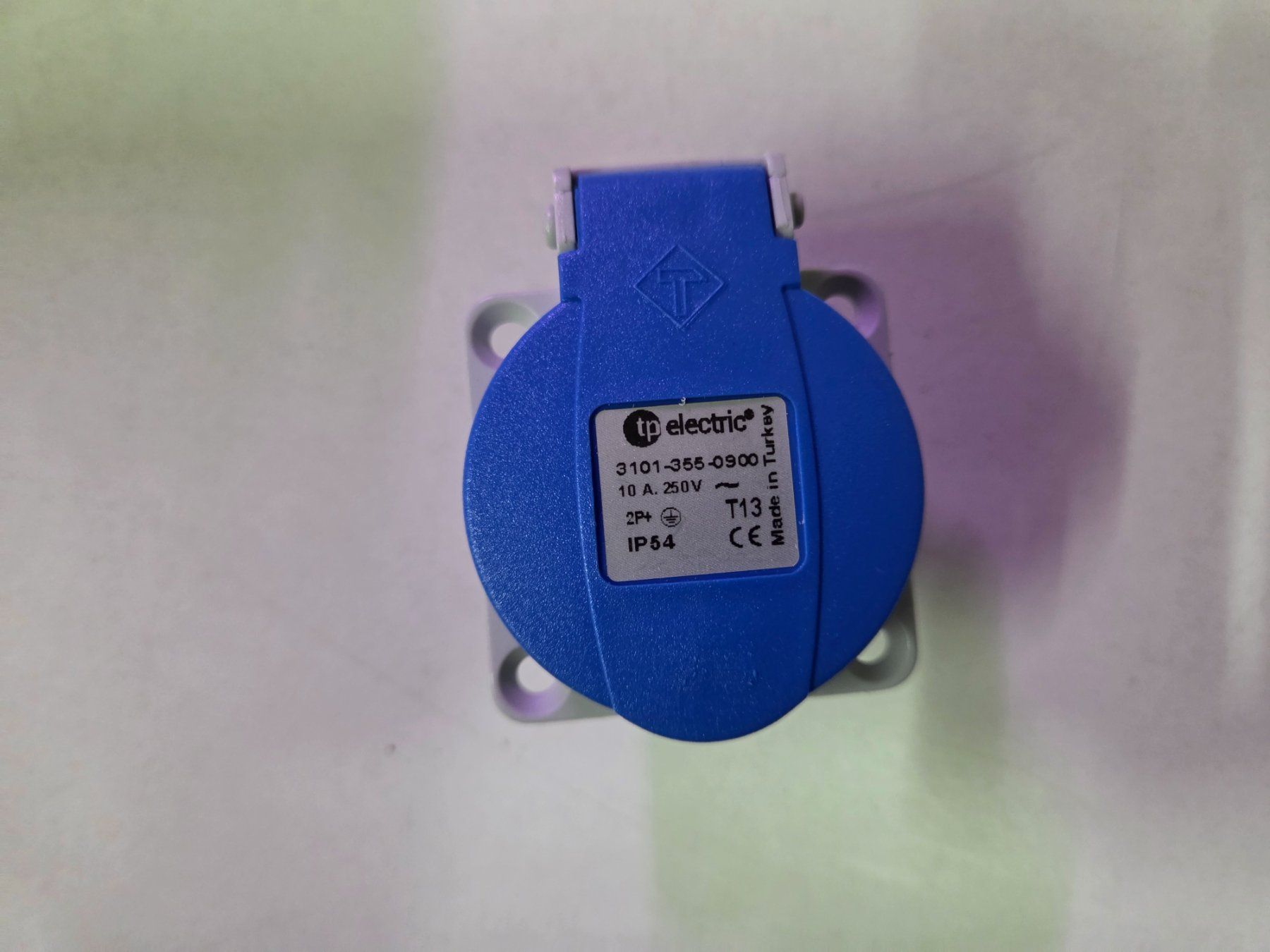 Spine: T23 Steckdose von tp electric Einbausteckdose 16a – Nuovo (secondo la descrizione) da Zürich venduto da eymen20 8