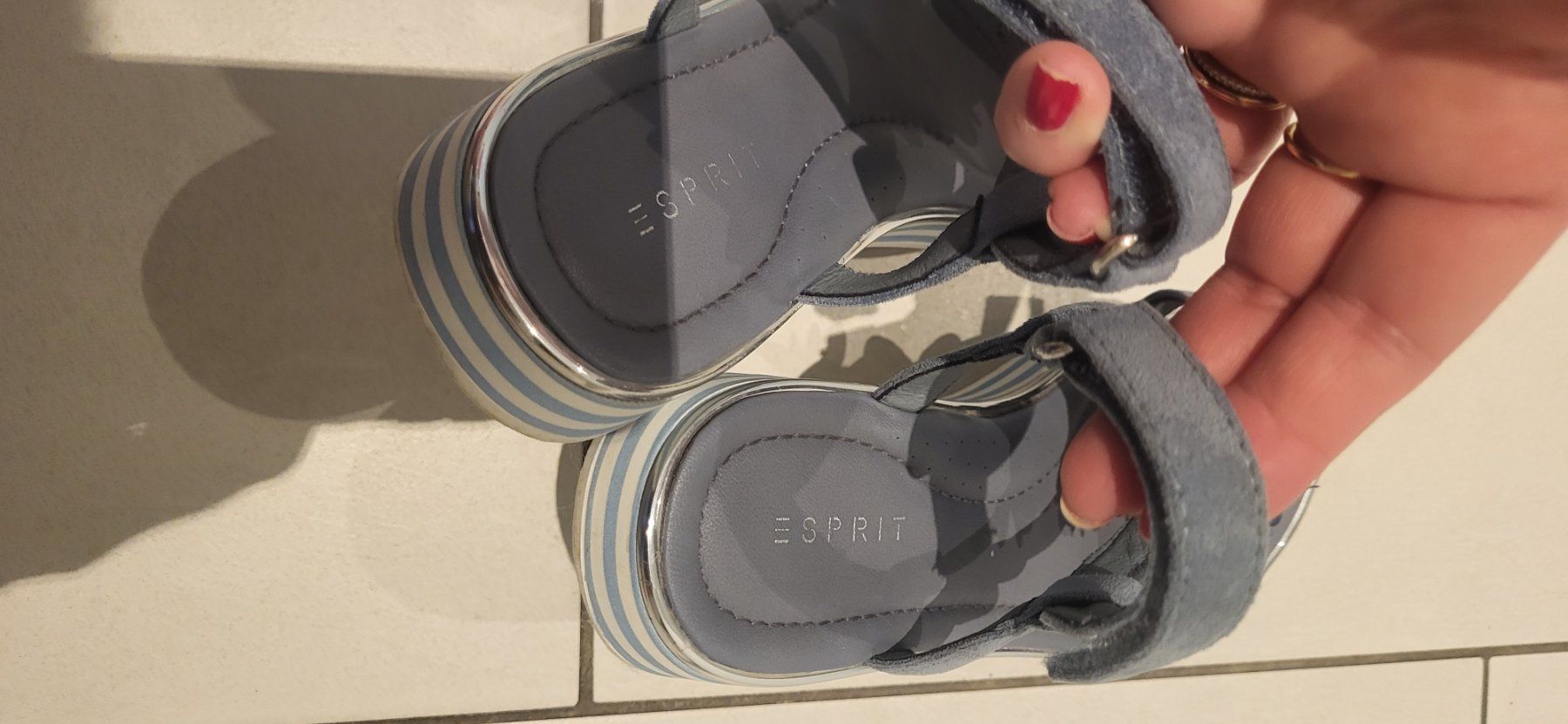 Esprit Scarpe per ragazze: Mädchen Esprit Sandalen.Gr.36 – Usato da Thierachern venduto da Anastasia123 4