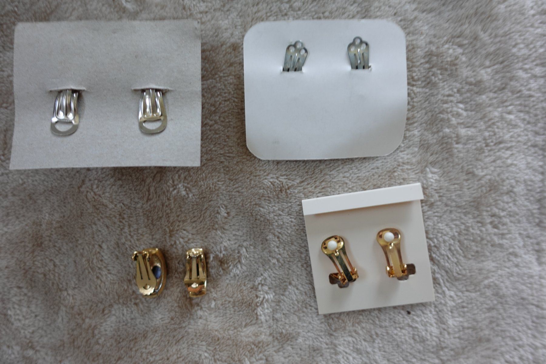 Altri gioielli: 1 schönes 21 teiliges Modeschmuck Set – Usato da rorschach venduto da Babsi64 2