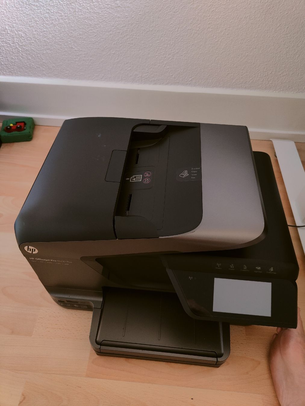 Hewlett Packard Stampanti: HP Officejet Pro 8600 Plus inkl. Patronen – Usato da Malters venduto da leif 4