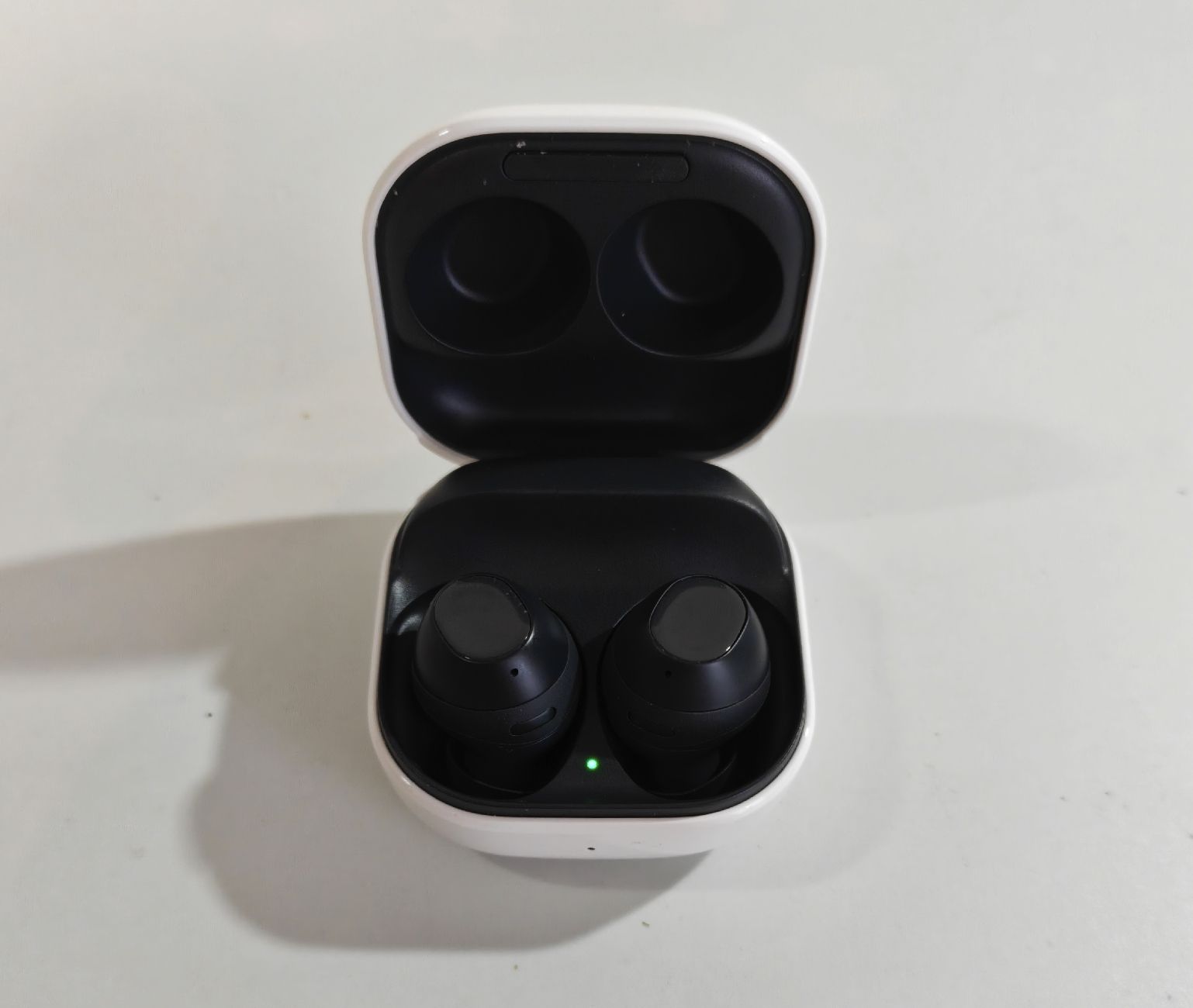 Samsung Kopfhörer: Samsung Galaxy Buds FE – Gebraucht aus Ehrendingen von Rocky985