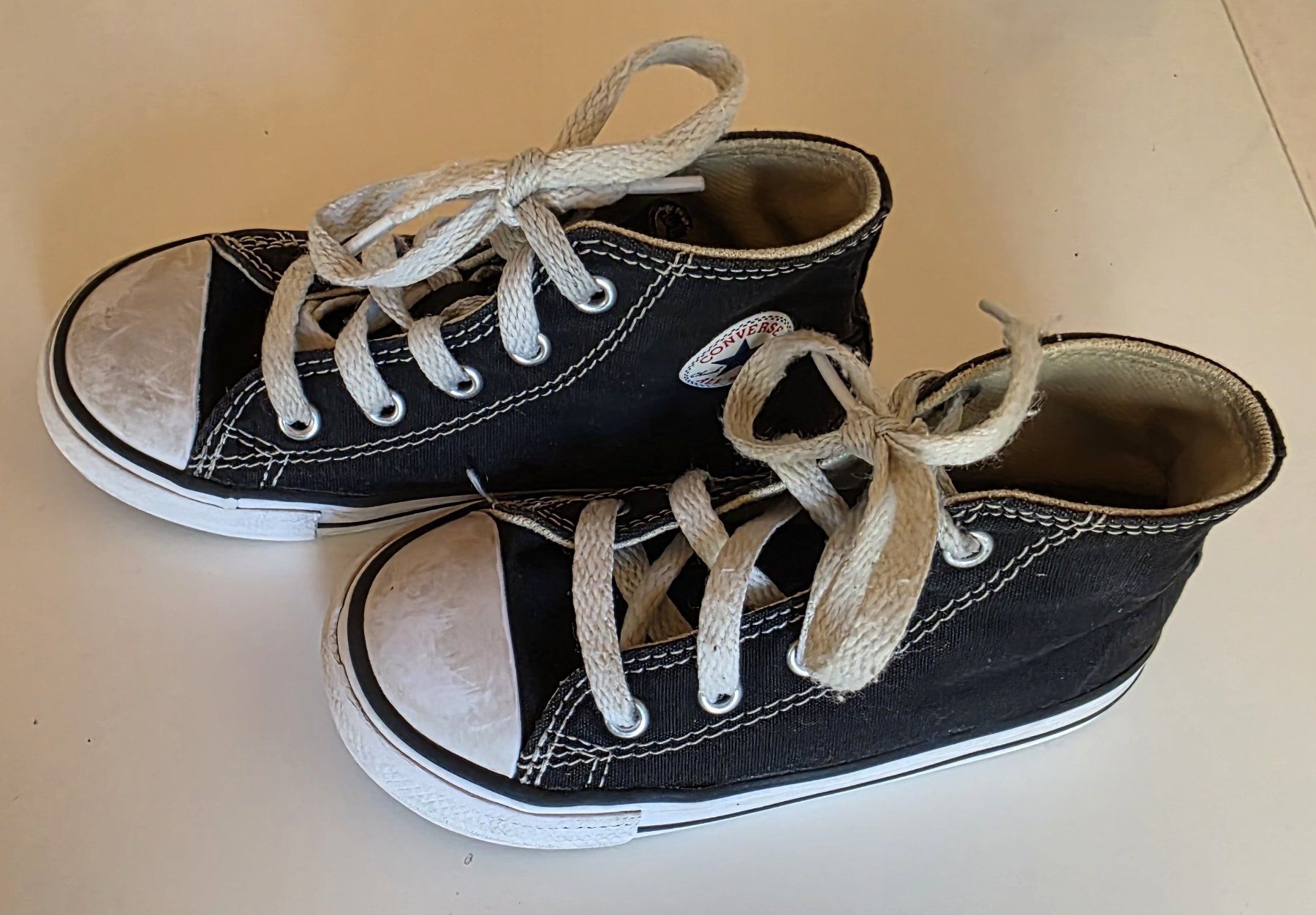 Converse Scarpe da uomo: Baskets Converse noir taille 25 état satisfaisant – Usato da Biel/Bienne venduto da Djdreamx 1