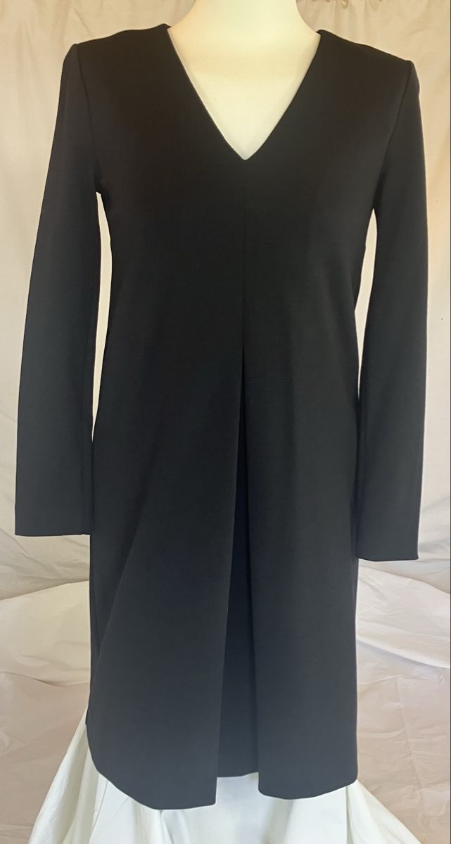 Prada Robes: Prada Gr.36 – D'occasion à Mürren par Ne-le 1