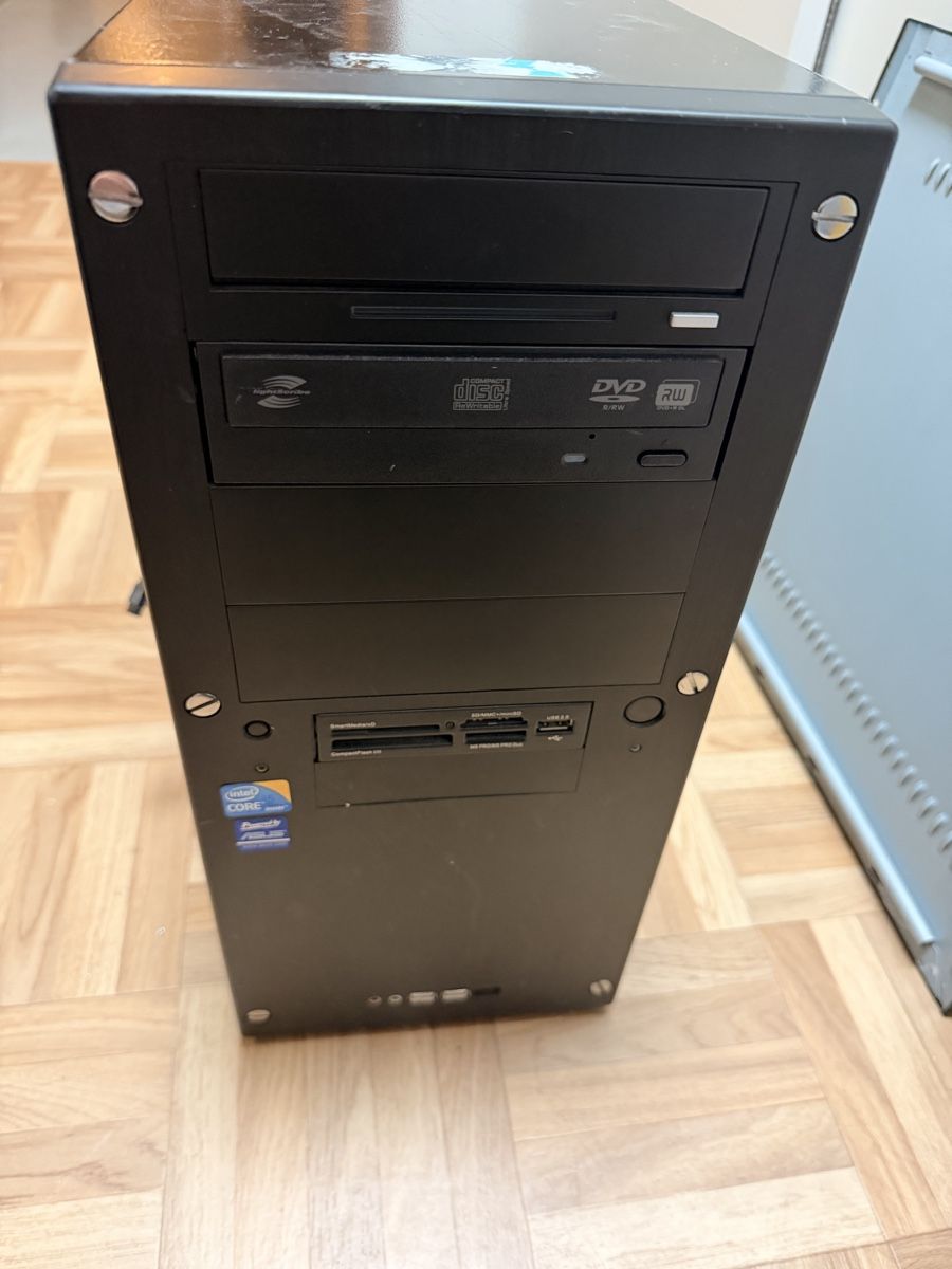 PC: 2 Desktop ohne HD mit defekten Mainboard – Difettoso da Frauenfeld venduto da Pknez 7