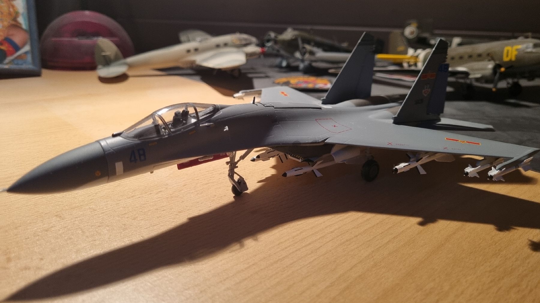 Kit di modellismo & Modellini statici: schöne Su-35 Metall 1/72 – Usato da Merishausen venduto da Ussta1 7