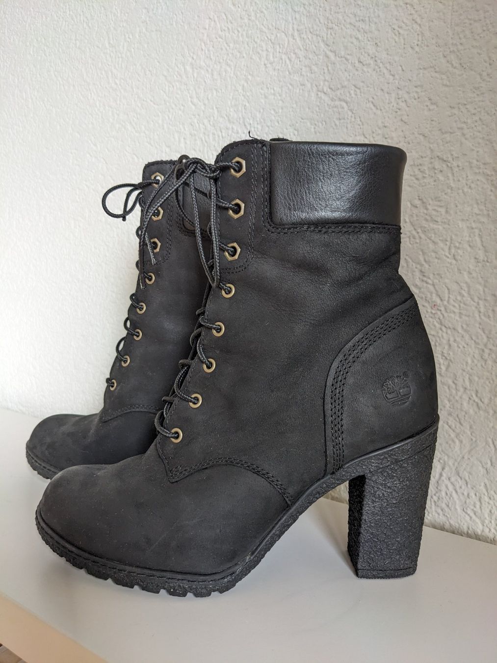Timberland Scarpe da donna: Timberland Lederstiefeletten Gr. 38 – Usato da Lengnau AG venduto da Nathi88 1