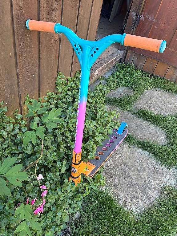 Kickboard: Micro Scooter/Kickboard – Usato da Zumikon venduto da rpe_nd99