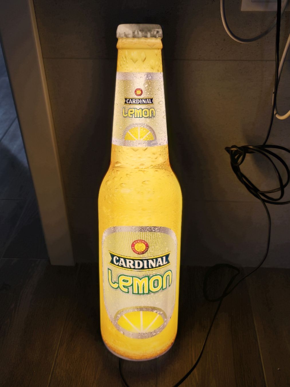 Lampade: Cardinal bière Fribourg lampe – Usato da Cormagens venduto da Belzebut