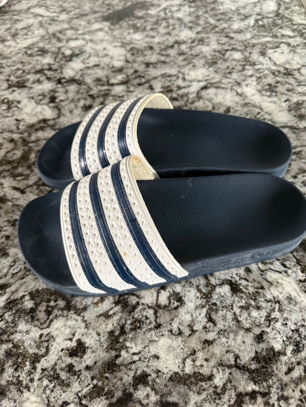 Scarpe da uomo: Adiletten Gr. 5 – Usato da Dällikon venduto da dahi1