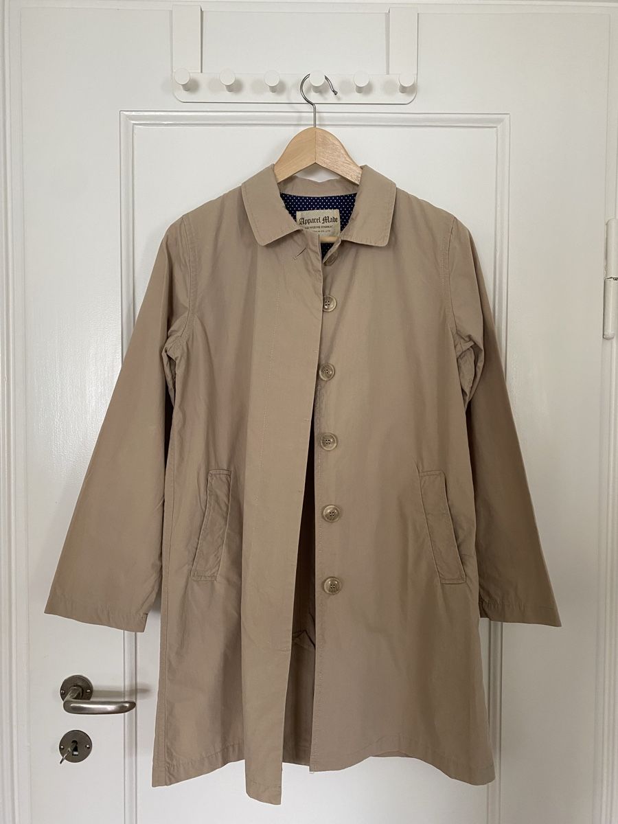Manteaux: Light trenchcoat – D'occasion à Zürich par afe_q5ck 1