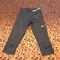 kurze, schwarze Nike Dry-Fit Sporthose Gr. M