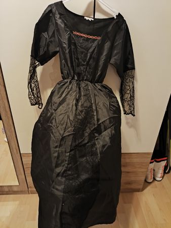 Halloween Kostüme wie neu