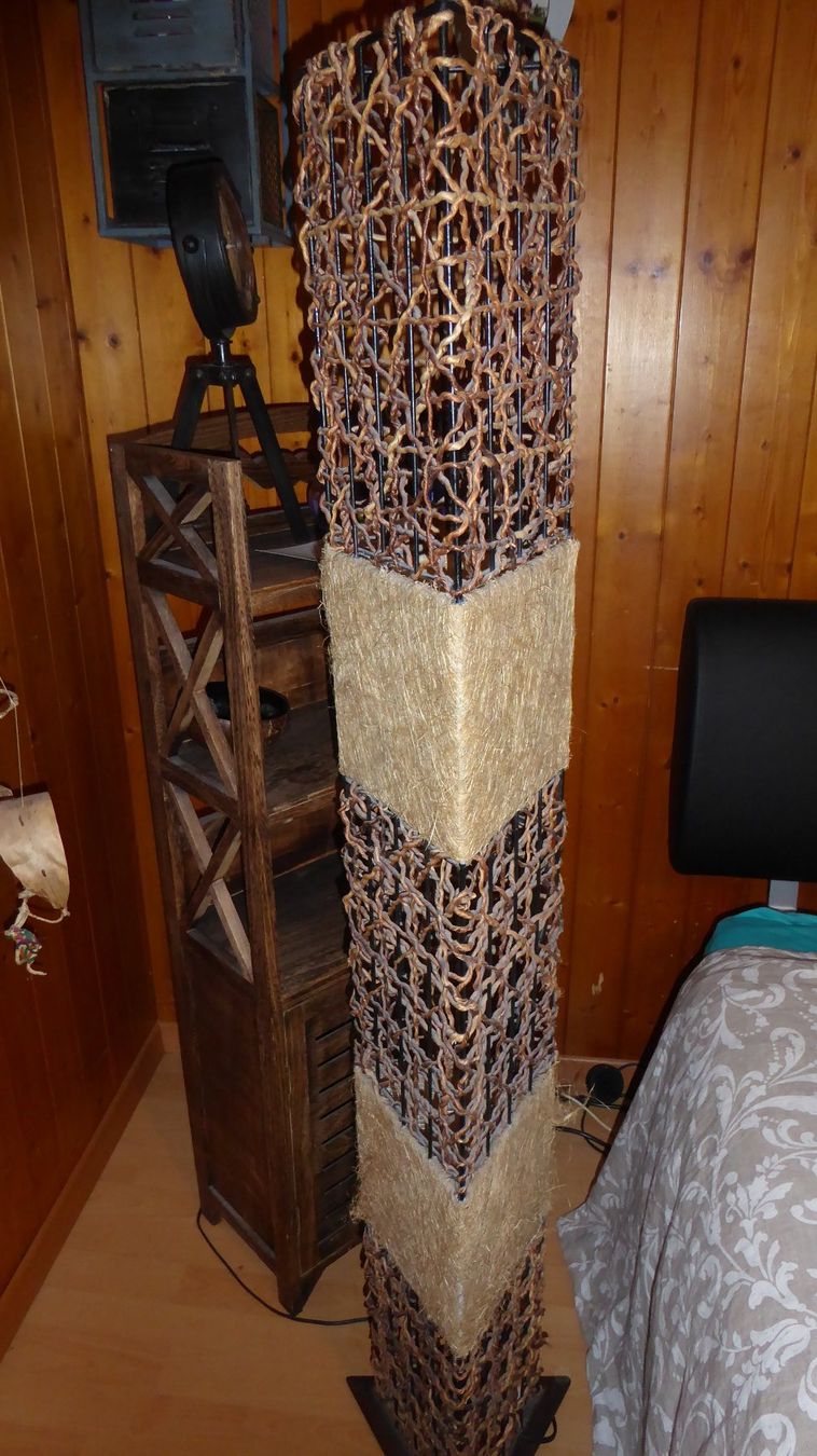 Lampade: Sehr schöne Stehlampe – Usato da Sargans venduto da Benziner