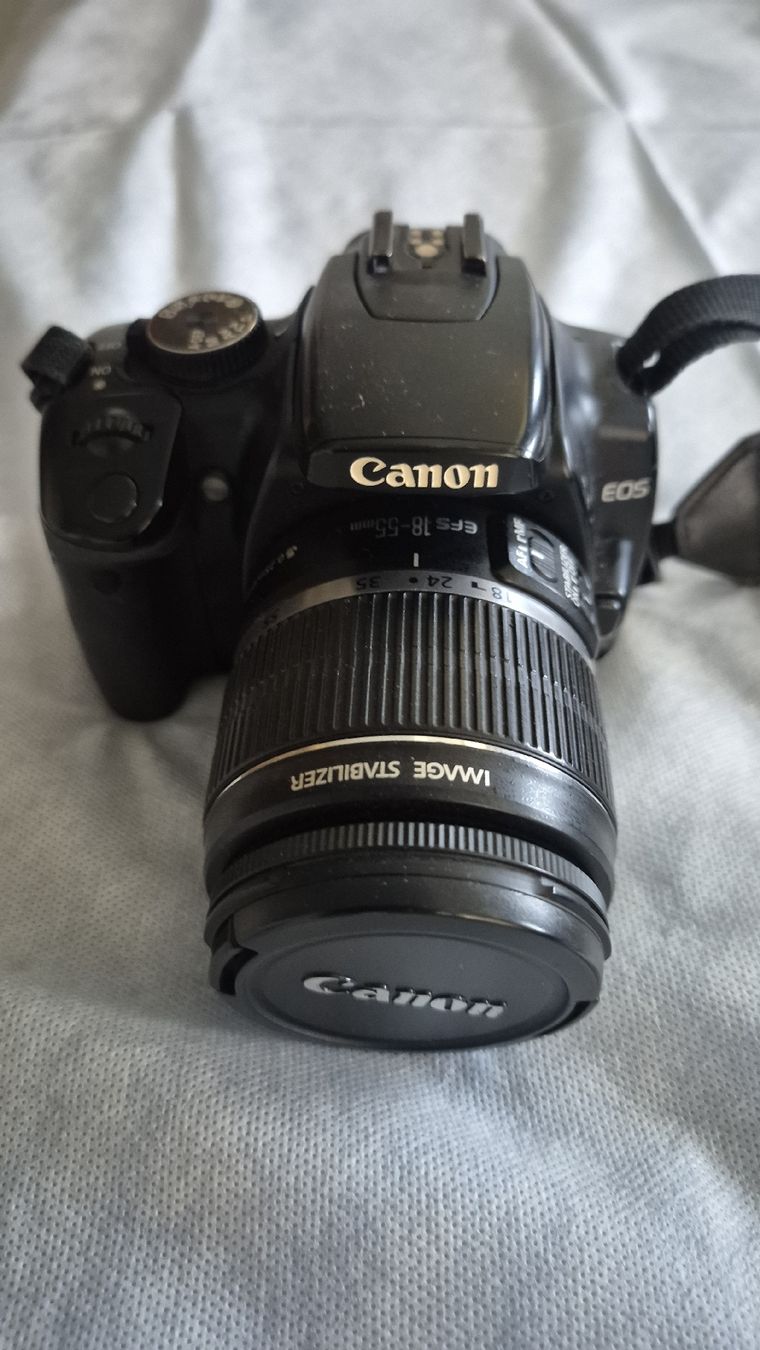 Canon Appareil photo: Spiegelreflexkamera Canon – D'occasion à Hombrechtikon par Bakra12 4