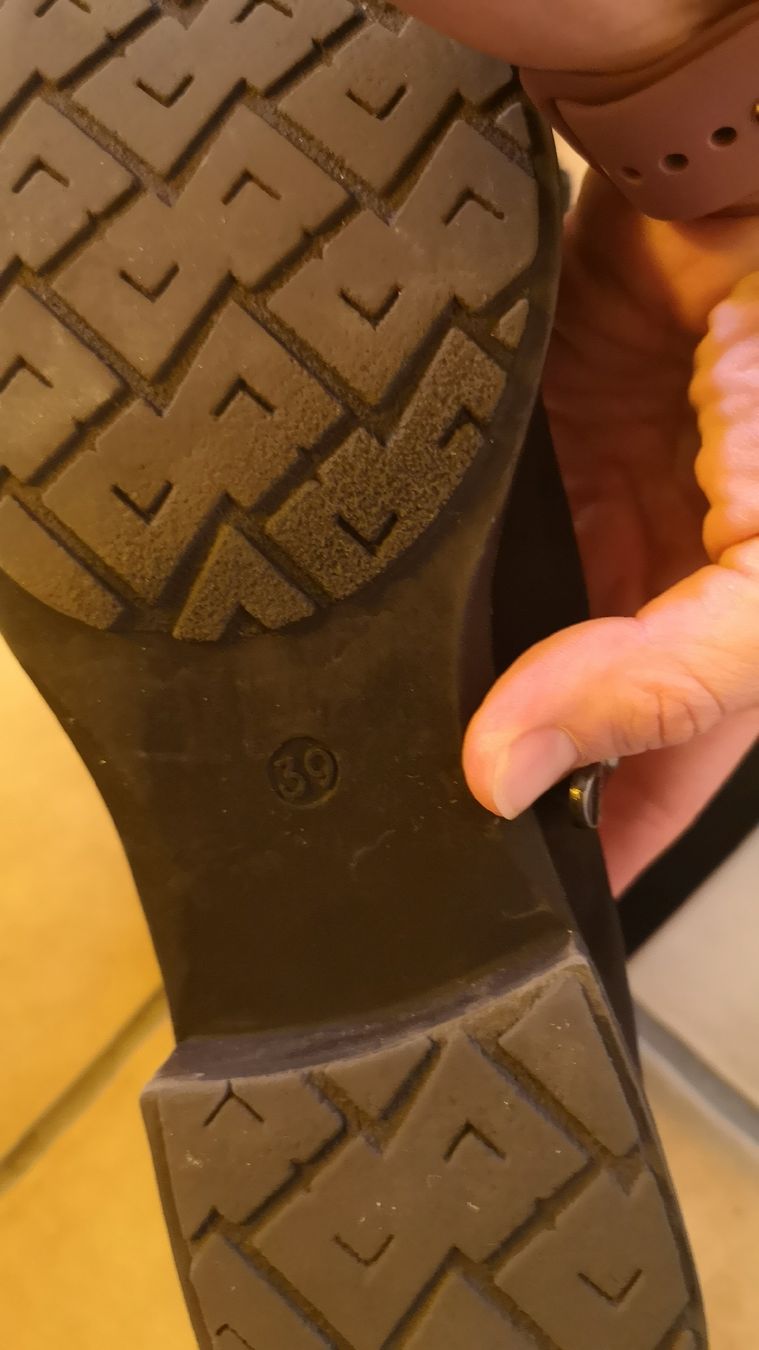 Damenschuhe: Original Marco Tozzi Stiefel, Grösse 39 – Gebraucht aus Stein AR von elifi88 3
