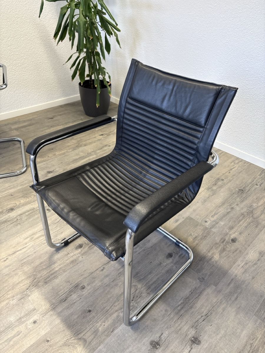 Tavoli: Tisch IKEA und 4 Stühle PFISTER – Usato da Aesch LU venduto da Analog557 1
