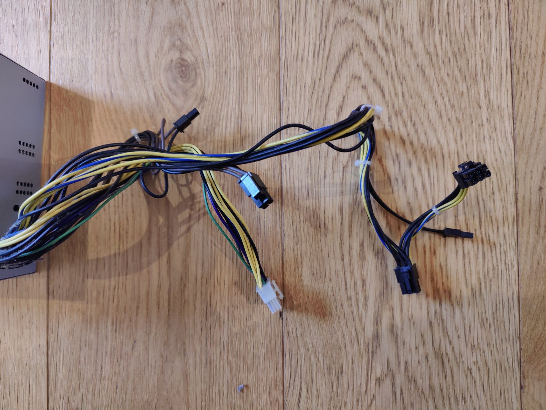 Componenti elettronici: FSP 500-60AGA Netzteil - 500W – Usato da Rheinau venduto da gastaccount 2