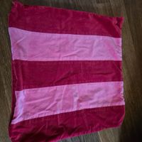Red and pink velvet pillow case 48x48