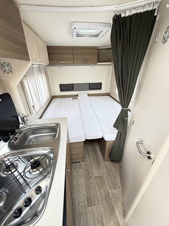 Veicoli da campeggio: Wohnwagen Dethleffs CJoy 460 LE ab MFK Mover Markise  – Usato da Regensdorf venduto da Clauko 6