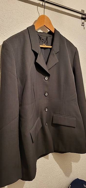 Completi: Grauer Blazer Gr. 44 (oversize) – Usato da Basel venduto da kri_wd99 1