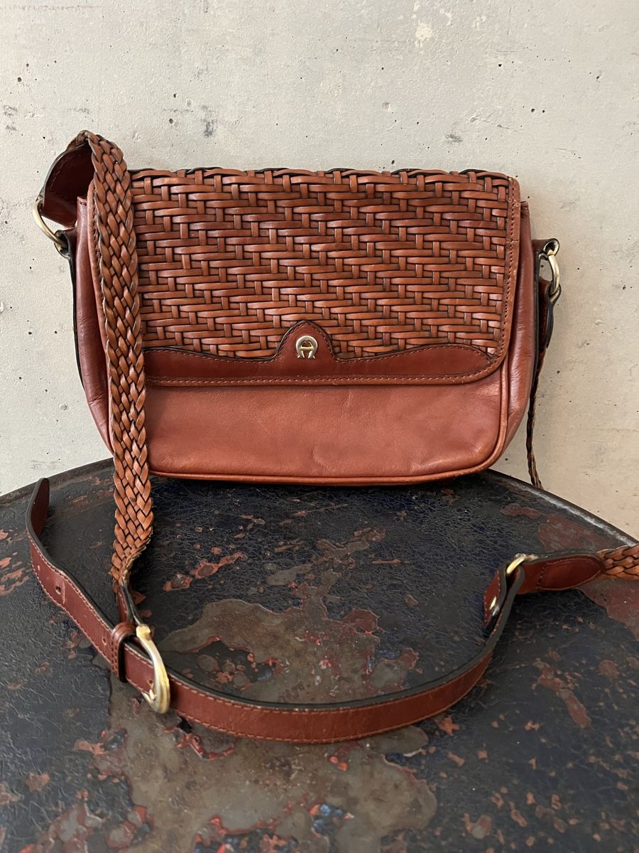 Aigner Borse da donna: Aigner Vintage Ledertasche geflochten – Usato da Wabern venduto da La-Vitrine 2