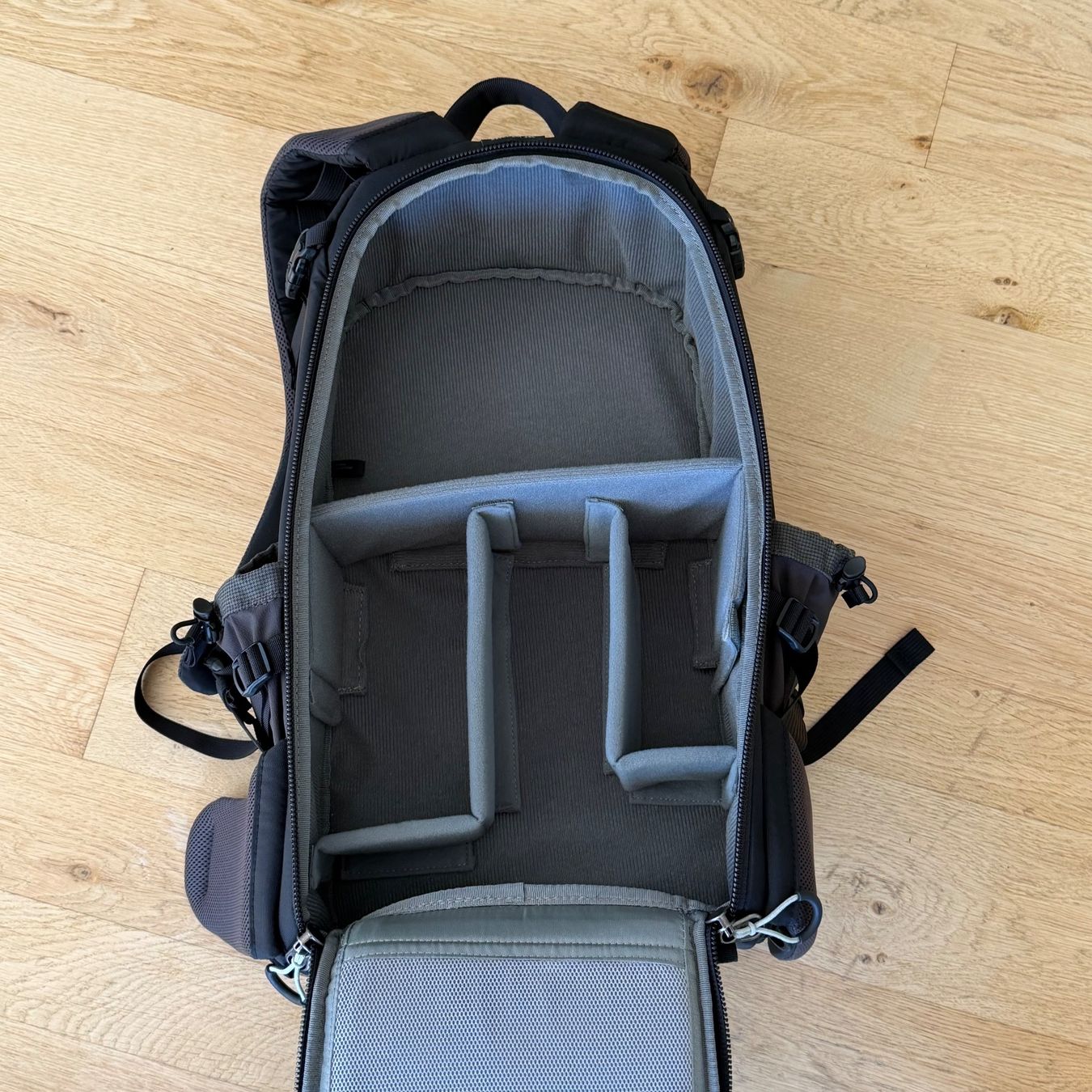 Zaini: Fotorucksack Think Tank Backlight 26L – Usato da Aarau venduto da peter3ric 2