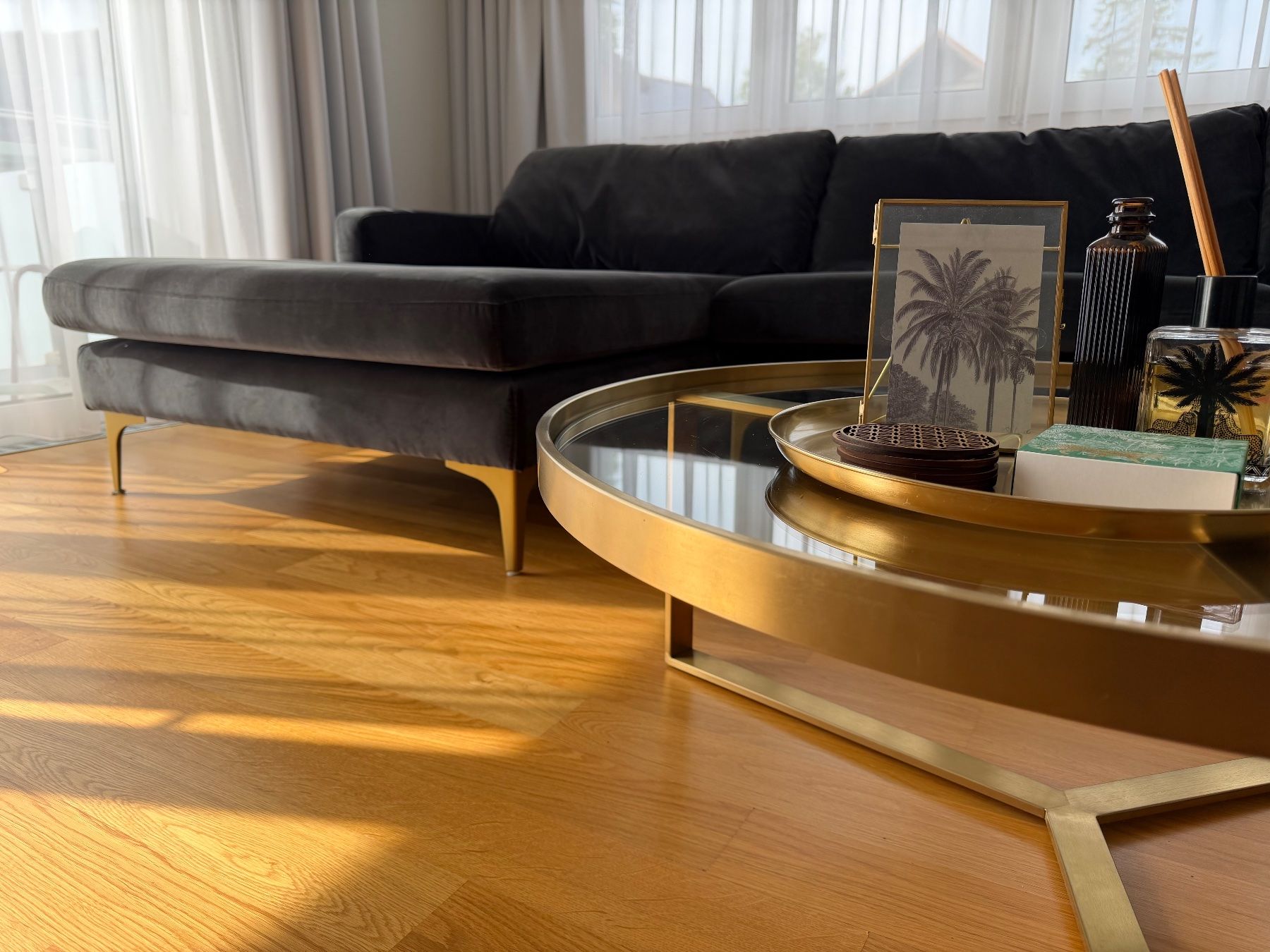 Sofacompany Divani: Blaues Sofa mit Samtbezug von der Sofacompany – Usato da Berikon venduto da espryte 9