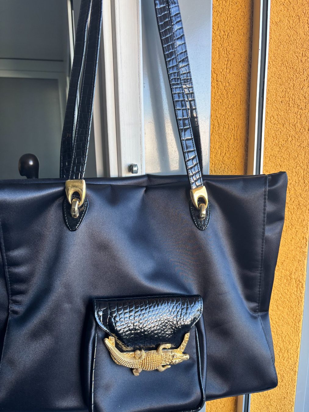 Taschen für Damen: Handtasche sehr speziell – Gebraucht aus Laax GR von wil_66wq 4