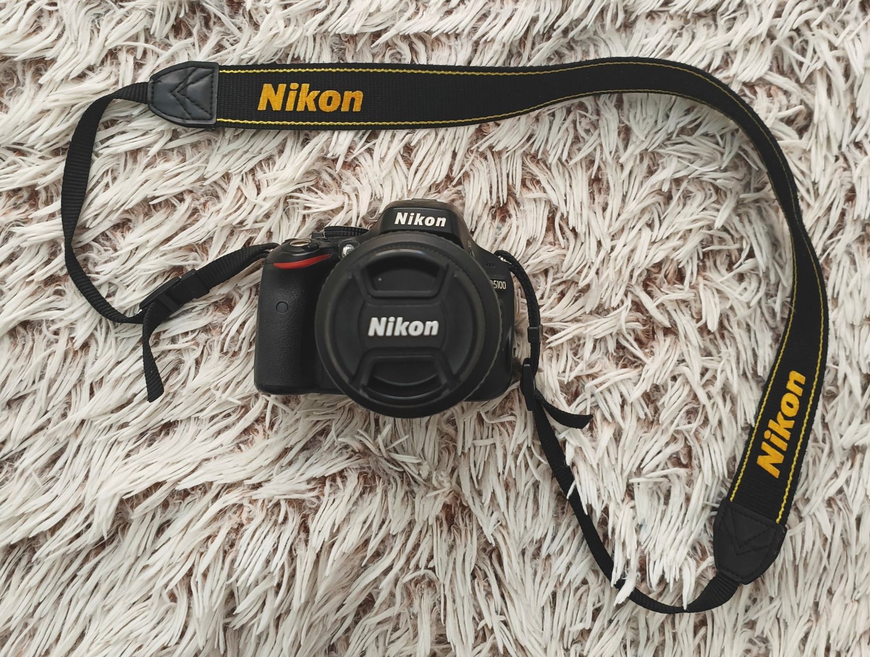 Nikon Appareil photo: Nikon D5100 Digital Camera – D'occasion à Baar par mag_ttb9 2
