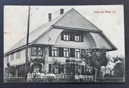 Gruss aus Weier im Emmental, Giebelhaus, Leute /1916