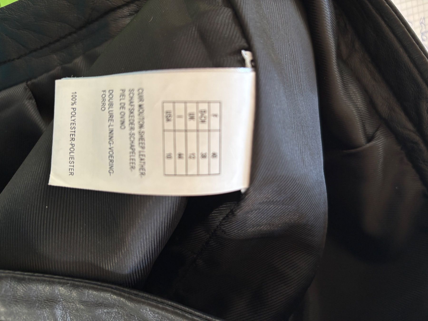 Pantaloni: Pantalon noir HIGH USE noir – Nuovo (secondo la descrizione) da Grugnay (Chamoson) venduto da Esperanza67 1