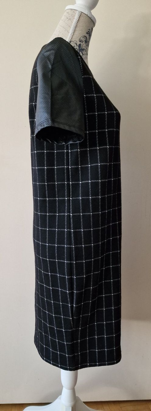 Robes: Damen Kleid Gr.M – D'occasion à Basel par Lemonn 2