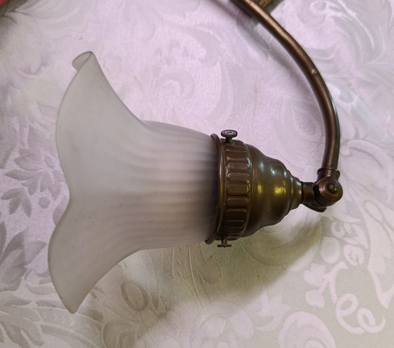 Lampade: Jugendstil Tischlampe, Messing Schwanenhals – Usato da Zürich venduto da Brocki_ZurichZH 2
