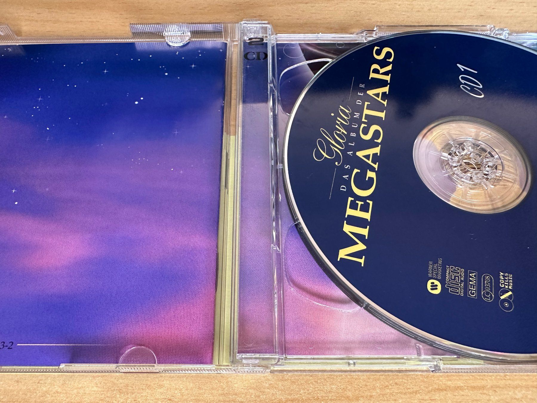 CD: Gloria - Das Album Der Megastars - 2 CD – Usato da Rikon im Tösstal venduto da Alpenmutz 2