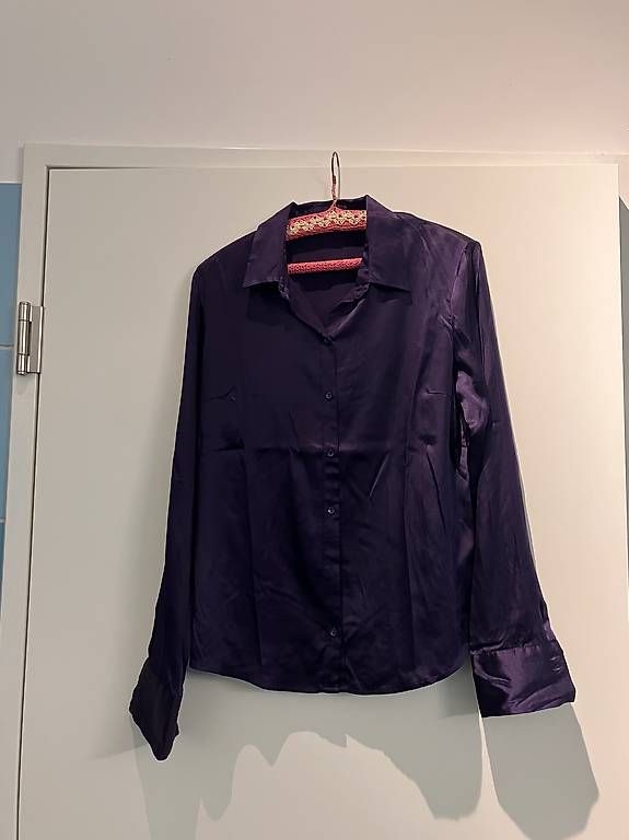 Chemisiers: Violette Seidenbluse – D'occasion à Baden par sylivianne