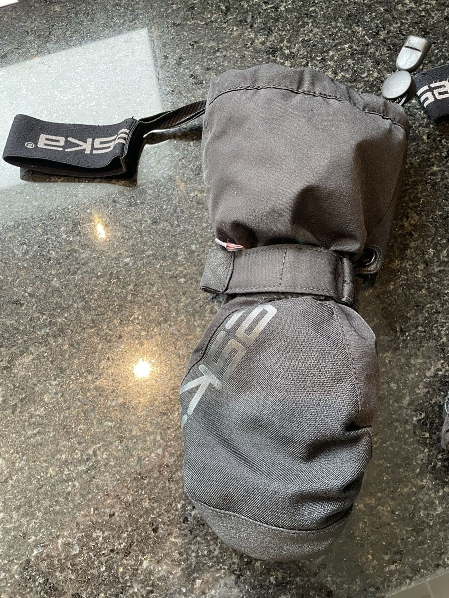 Guanti: Handschuhe Kinder – Usato da Balgach venduto da sei_s6d7 1