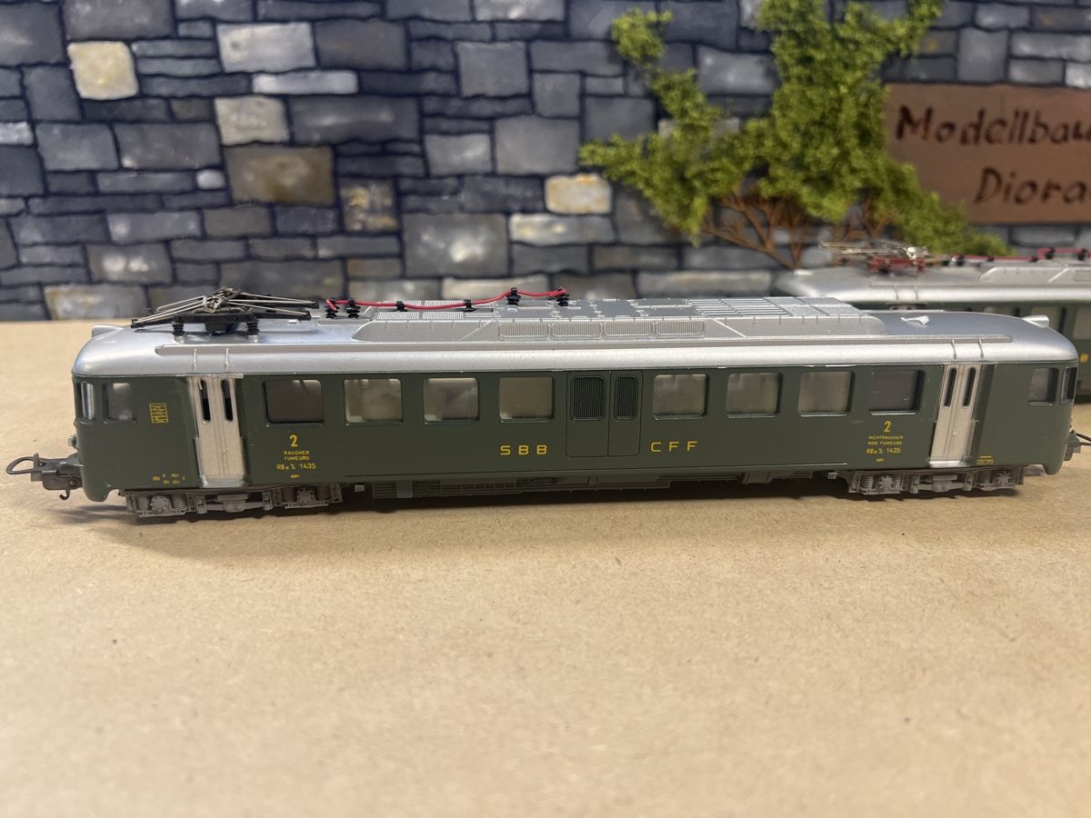 Lima Modellini di ferrovie: Lima Triebwagen RBe 4/4 SBB – Usato da Altdorf UR venduto da modellbau-widmer 1