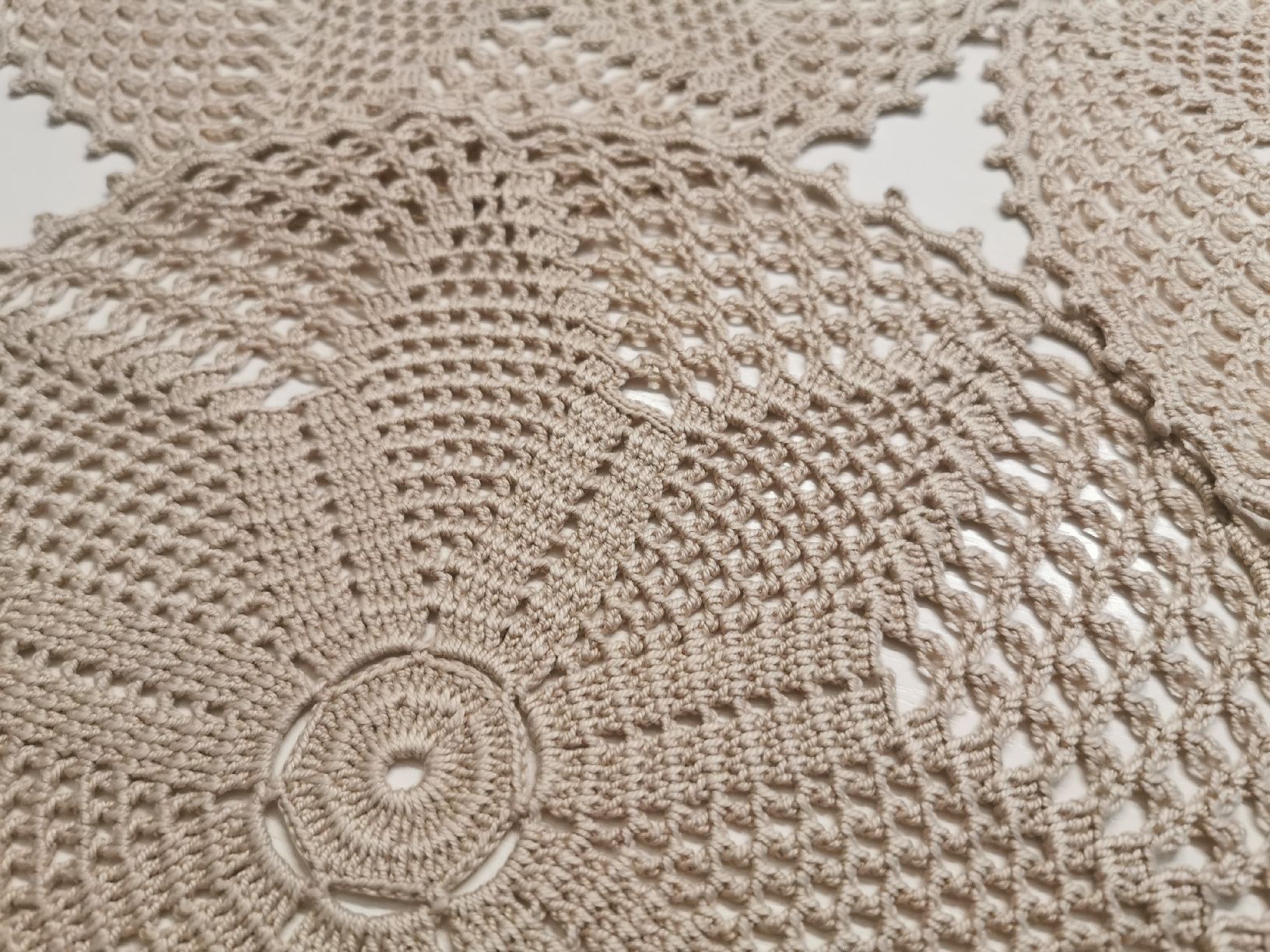 Untersetzer: 3 Tischsets gehäkelt beige NEU Napperon – Neu (gemäss Beschreibung) aus Glattbrugg von riseca 1