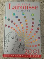 Le Petit Larousse Illustré 2001 French Dictionary