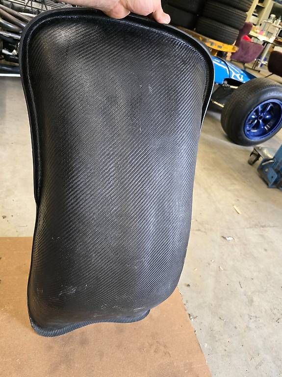 Tutti pezzi di ricambio auto: Tillett Rennsitz Carbon – Usato da Grosswangen venduto da LUNI_Classic_Cars 2