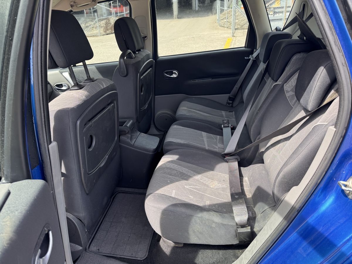 Renault Autos: Renault Megane Scenic Automat – Gebraucht aus Mettmenstetten von John_8 5