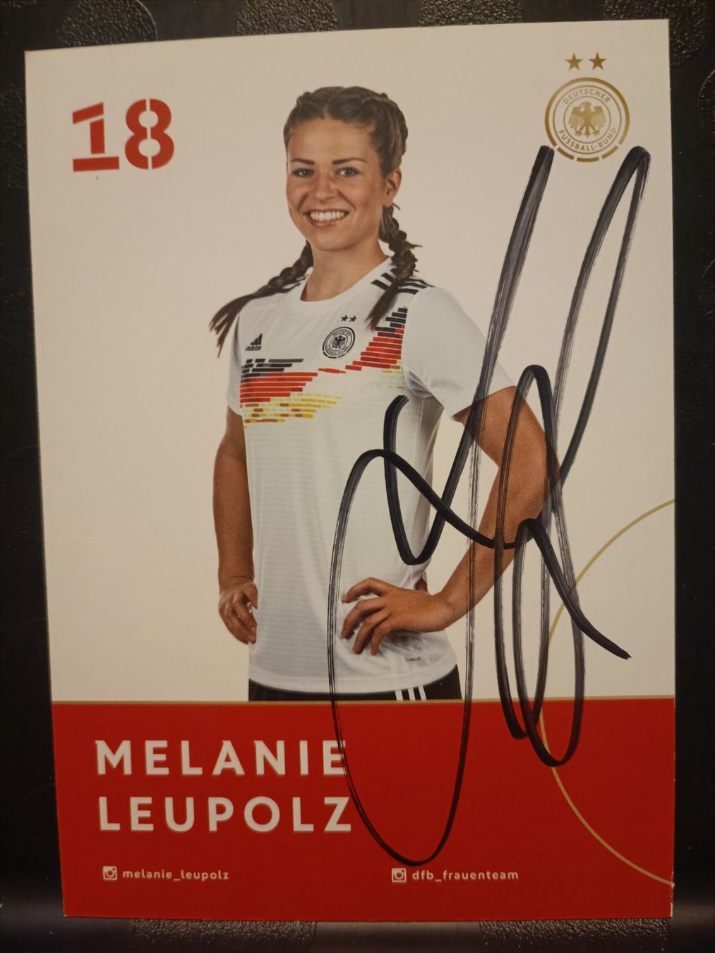 Autografi: Melanie Leupolz - DFB Autogrammkarte - handsigniert – Usato da Menziken venduto da Artographs