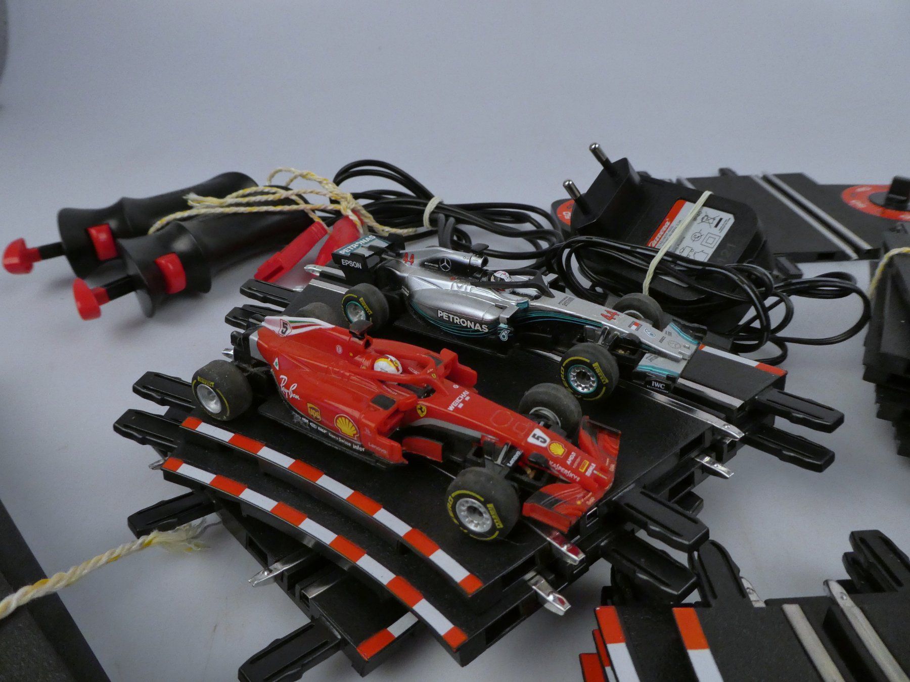 Carrera Piste: Carrera GO -  Autorennbahn Set 1:43 – Usato da Volketswil venduto da brockipfannenstil 3
