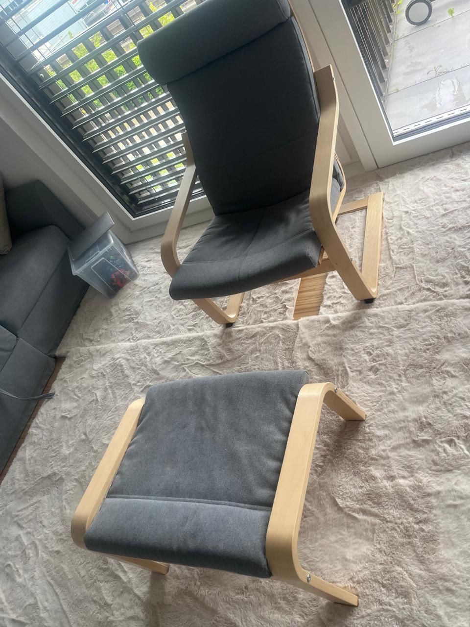Ikea Fauteuils: Sessel und Hocker hellgrau – D'occasion à Küsnacht ZH par technopolis13 2