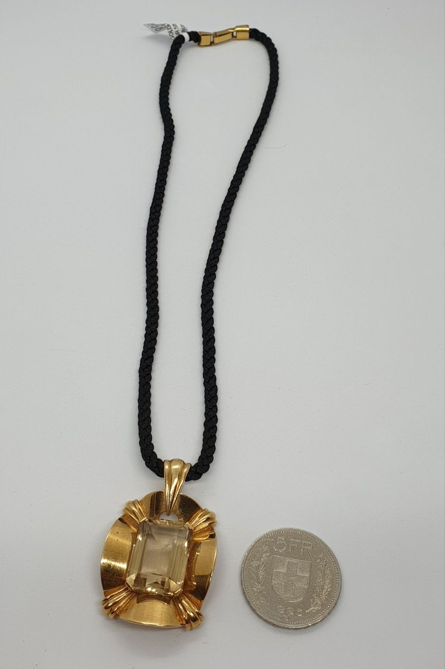 Catenine: Echt 18K Anhänger mit Kette – Usato da Luzern venduto da Luzern-Goldhaus 3