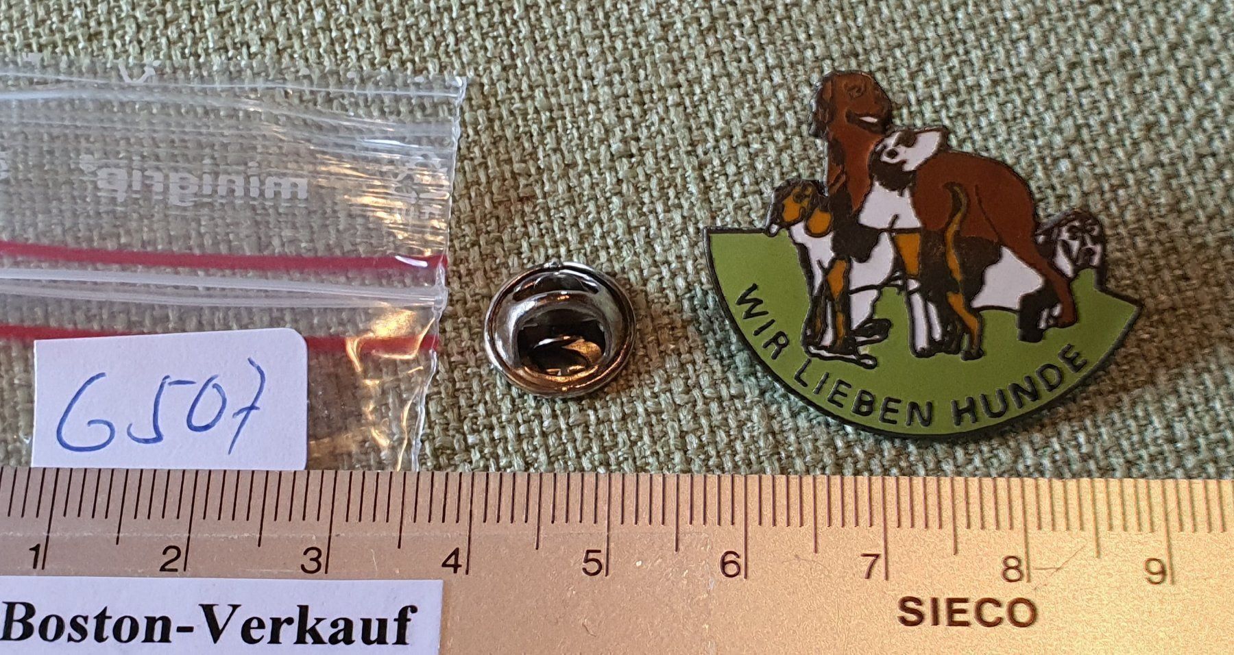Anelli: G507 - Pin Wir Lieben Hunde – Usato da Reinach BL venduto da Boston-Verkauf 1