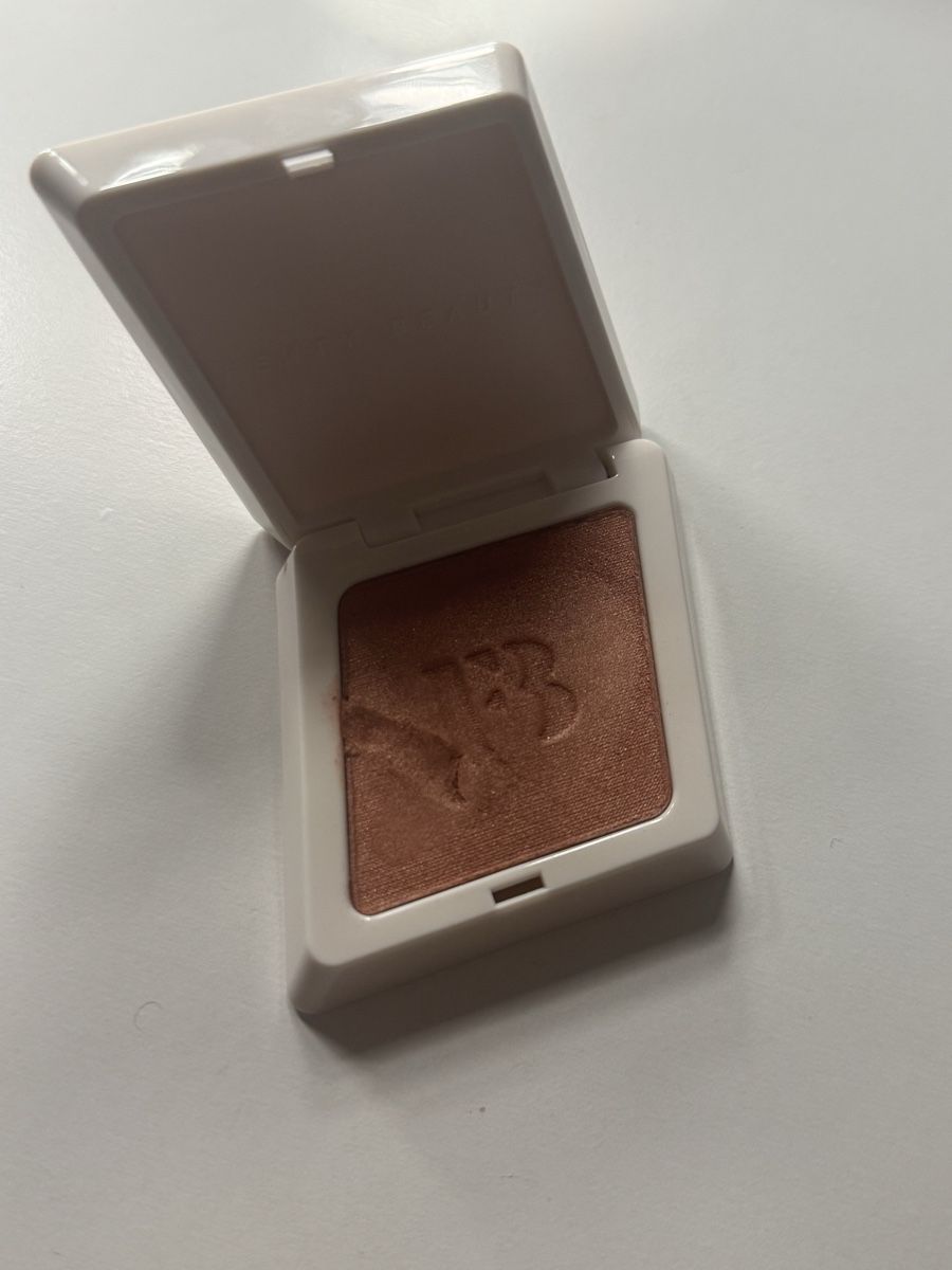 Make-up: Fenty Beauty Blush – Usato da Laupen ZH venduto da nas_h2nr 1